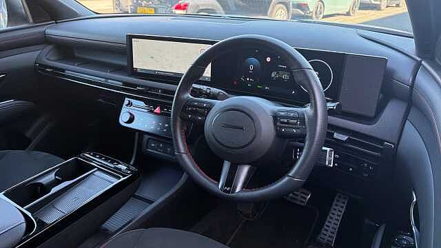 Hyundai TUCSON 1.6T Plug-in Hybrid N Line 5dr Auto Estate Silver