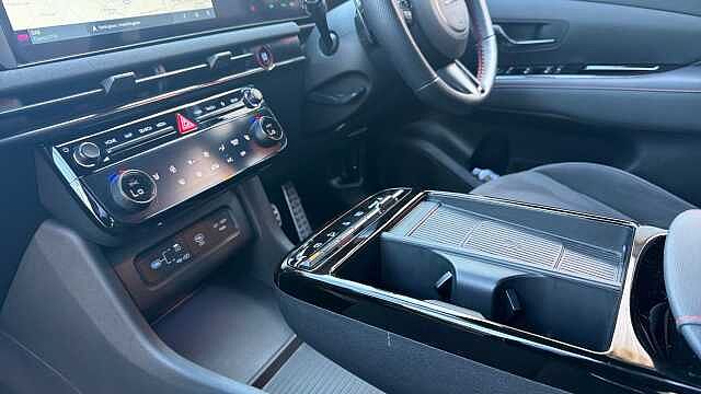 Hyundai TUCSON 1.6T Plug-in Hybrid N Line 5dr Auto Estate Silver