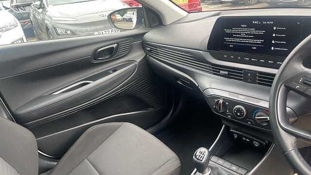 Hyundai BAYON 1.0 TGDi Advance 5dr Petrol Hatchback White