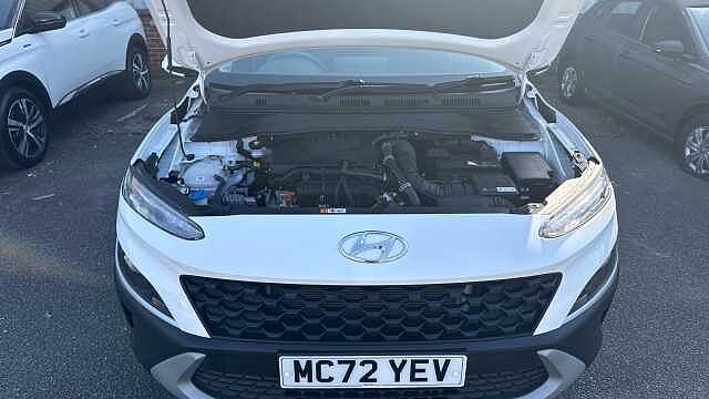 Hyundai KONA 1.0 TGDi 48V MHEV SE Connect 5dr Petrol Hatchback White