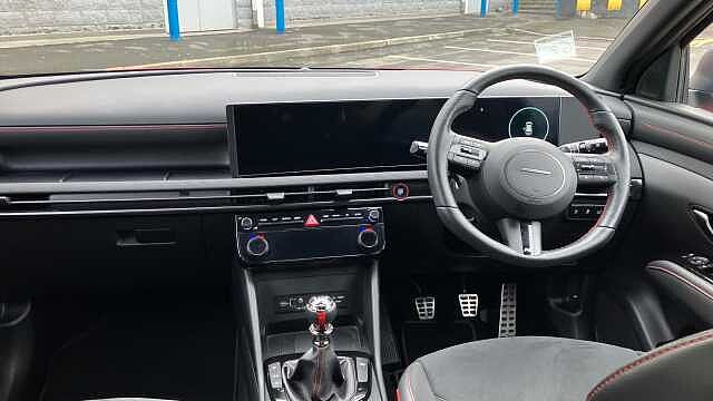 Hyundai TUCSON 1.6T N Line 5dr Petrol Estate Red