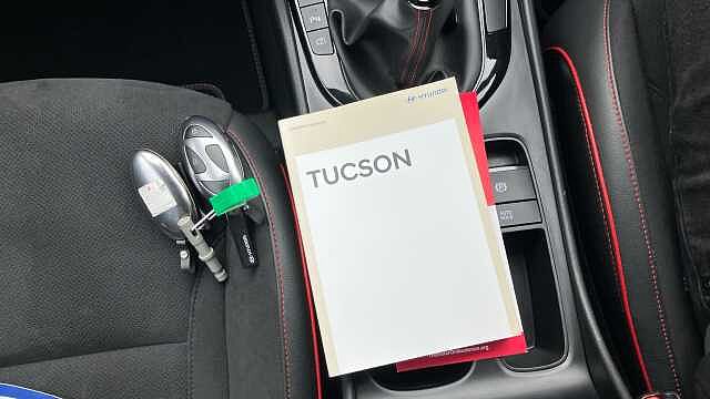 Hyundai TUCSON 1.6T N Line 5dr Petrol Estate Red