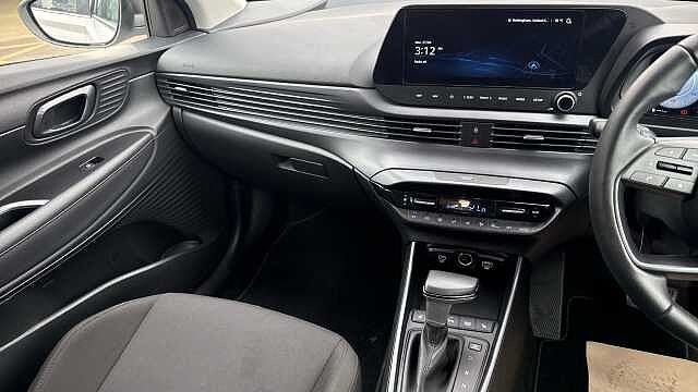 Hyundai I20 1.0T GDi Premium 5dr DCT Petrol Hatchback White