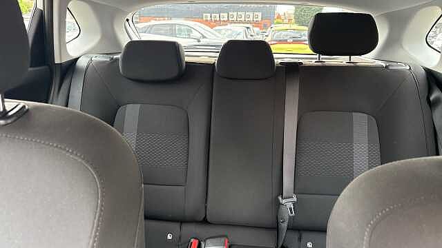 Hyundai I20 1.0T GDi Premium 5dr DCT Petrol Hatchback White