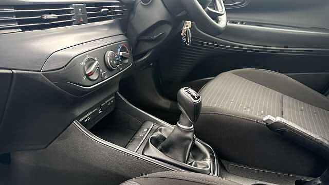 Hyundai i20 1.0T GDi 48V MHD SE Connect 5dr Petrol Hatchback