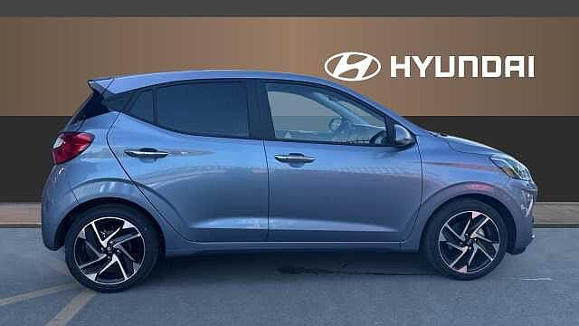 Hyundai i10 1.2 [79] Premium 5dr Auto [Nav] Petrol Hatchback