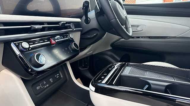 Hyundai TUCSON 1.6T Hybrid Ultimate 5dr Auto Hybrid Estate Grey