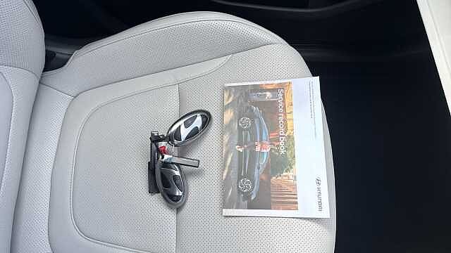 Hyundai TUCSON 1.6T Hybrid Ultimate 5dr Auto Hybrid Estate Grey