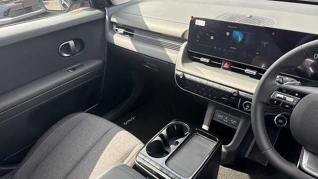 Hyundai IONIQ 5 125kW Advance 63 kWh 5dr Auto Electric Hatchback Abyss Black - Pearl