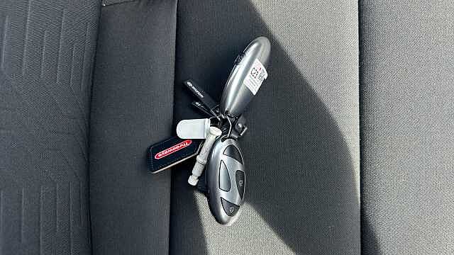 Hyundai KONA 1.6 Hybrid 138 Advance 5dr DCT Hybrid Hatchback Blue