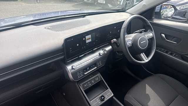 Hyundai KONA 1.6 Hybrid 138 Advance 5dr DCT Hybrid Hatchback Blue