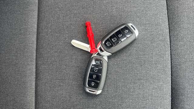 Hyundai INSTER 71kW 01 42kWh 5dr Auto Electric Hatchback