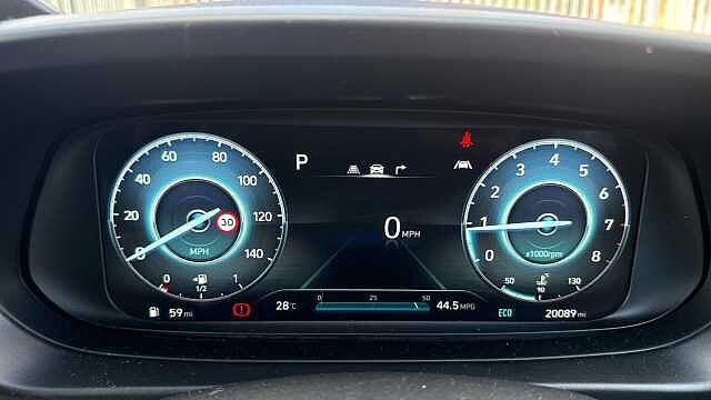 Hyundai BAYON 1.0 TGDi 48V MHEV Premium 5dr DCT Petrol Hatchback Red