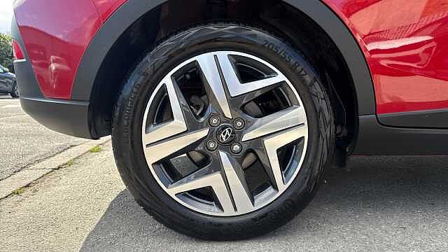 Hyundai BAYON 1.0 TGDi 48V MHEV Premium 5dr DCT Petrol Hatchback Red