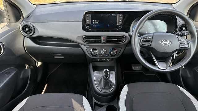 Hyundai I10 1.0 [63] Advance 5dr Auto [Nav] Petrol Hatchback Black