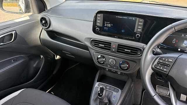 Hyundai I10 1.0 [63] Advance 5dr Auto [Nav] Petrol Hatchback Black
