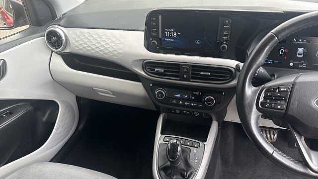 Hyundai i10 1.0 [63] Premium 5dr Auto [Nav] Petrol Hatchback