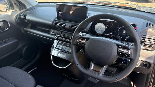 Hyundai INSTER 85kW 01 49kWh 5dr Auto Electric Hatchback