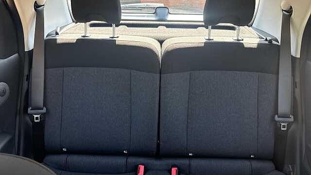 Hyundai INSTER 85kW 01 49kWh 5dr Auto Electric Hatchback