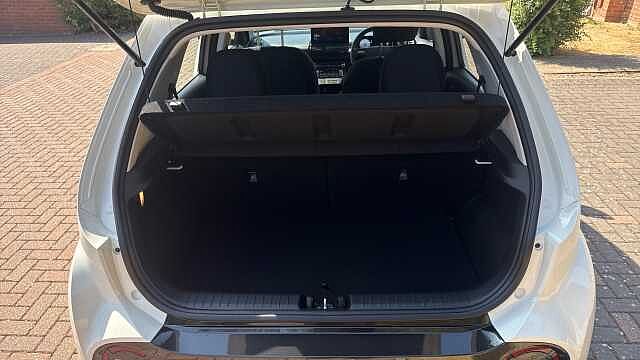 Hyundai INSTER 85kW 01 49kWh 5dr Auto Electric Hatchback
