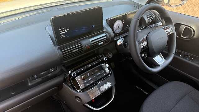 Hyundai INSTER 85kW 01 49kWh 5dr Auto Electric Hatchback