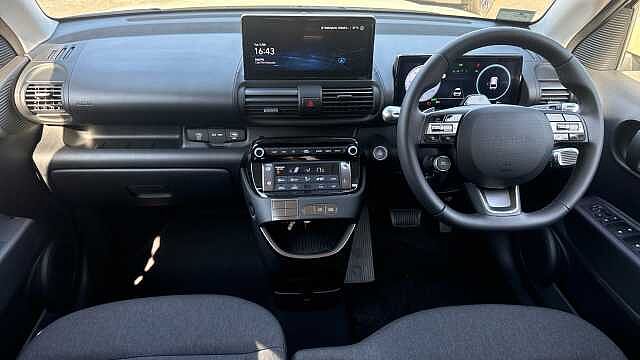 Hyundai INSTER 85kW 01 49kWh 5dr Auto Electric Hatchback