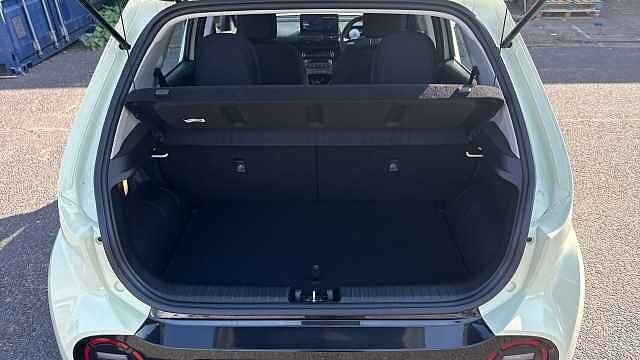 Hyundai INSTER 85kW 01 49kWh 5dr Auto Electric Hatchback