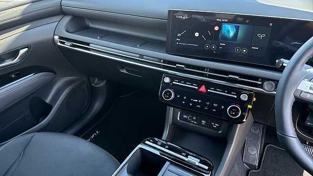 Hyundai TUCSON 1.6T 239 Hybrid Black Line 5dr Auto Hybrid Estate