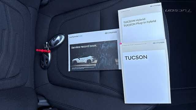 Hyundai TUCSON 1.6T 239 Hybrid Black Line 5dr Auto Hybrid Estate