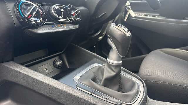 Hyundai KONA 1.0 TGDi 48V MHEV SE Connect 5dr Petrol Hatchback