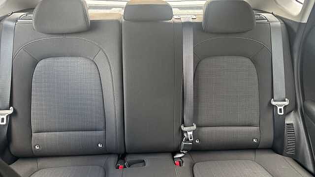 Hyundai KONA 1.0 TGDi 48V MHEV SE Connect 5dr Petrol Hatchback