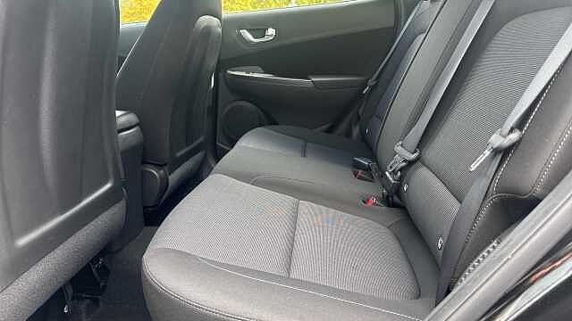 Hyundai KONA 1.0 TGDi 48V MHEV SE Connect 5dr Petrol Hatchback