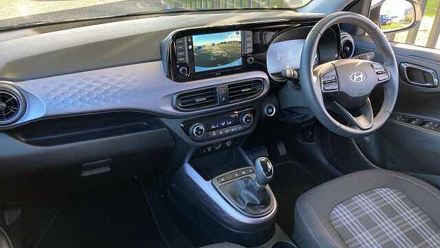 Hyundai I10 1.0 [63] Premium 5dr Auto [Nav] Petrol Hatchback White