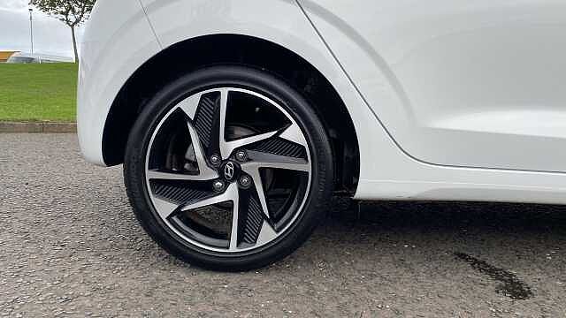 Hyundai i10 1.0 [63] Premium 5dr Auto [Nav] Petrol Hatchback