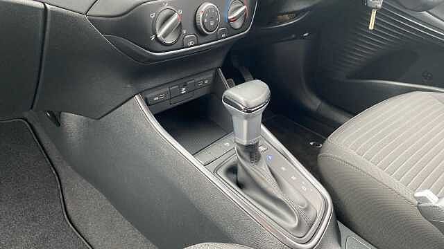 Hyundai i20 1.0T GDi 48V MHD SE Connect 5dr DCT Petrol Hatchback