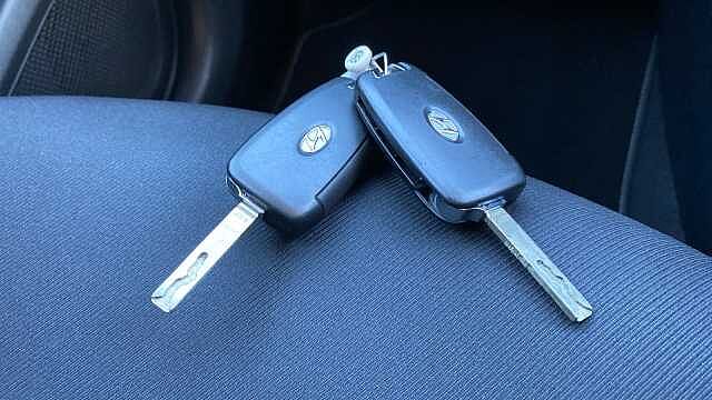 Hyundai TUCSON 1.6 TGDi Hybrid 230 SE Connect 5dr 2WD Auto Hybrid Estate Grey