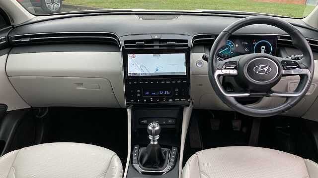 Hyundai TUCSON 1.6 TGDi Ultimate 5dr 2WD Petrol Estate White