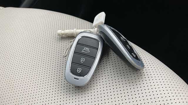 Hyundai TUCSON 1.6 TGDi Ultimate 5dr 2WD Petrol Estate White