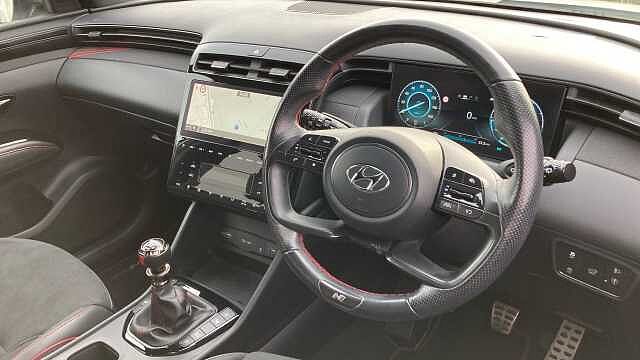 Hyundai TUCSON 1.6 TGDi N Line S 5dr 2WD Petrol Estate White