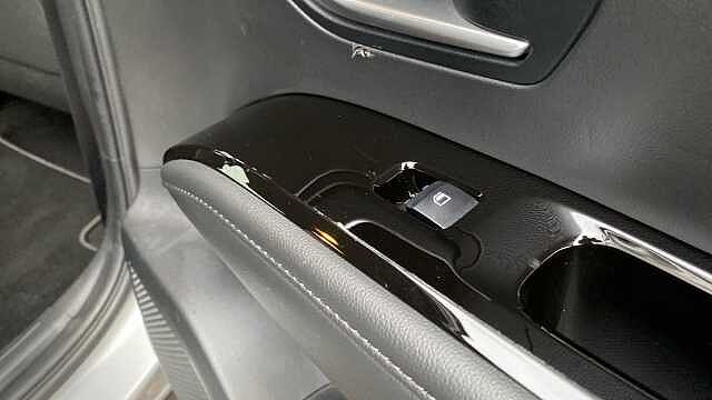 Hyundai TUCSON 1.6 TGDi Hybrid 230 SE Connect 5dr 2WD Auto Hybrid Estate