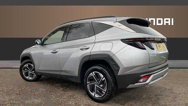 Hyundai TUCSON 1.6T Hybrid Advance 5dr Auto Hybrid Estate Silver