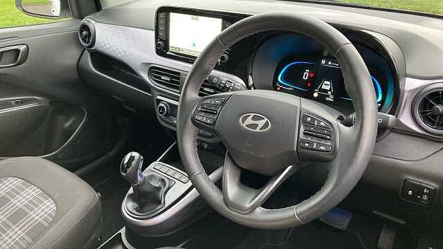 Hyundai i10 1.0 [63] Premium 5dr Auto [Nav] Petrol Hatchback