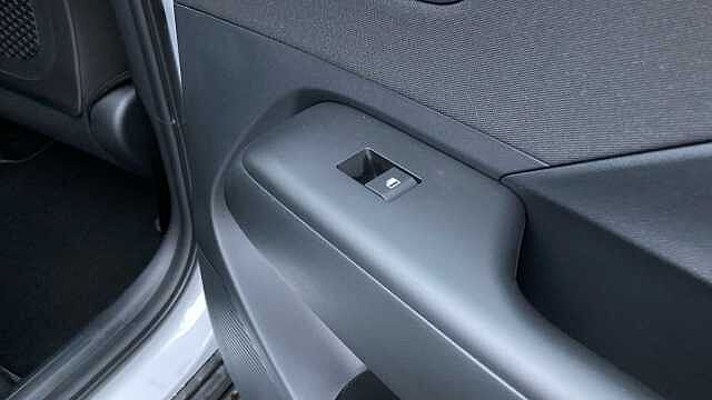 Hyundai KONA 1.0T 100 Advance 5dr Petrol Hatchback White