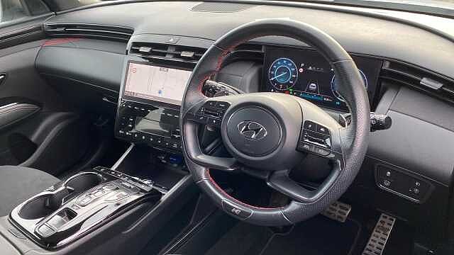 Hyundai TUCSON 1.6 TGDi Hybrid 230 N Line 5dr 2WD Auto Hybrid Estate White