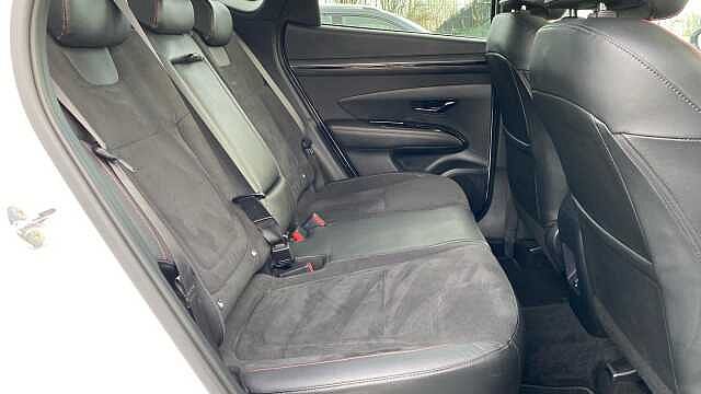 Hyundai TUCSON 1.6 TGDi Hybrid 230 N Line 5dr 2WD Auto Hybrid Estate White