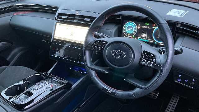 Hyundai TUCSON 1.6 TGDi Hybrid 230 N Line S 5dr 2WD Auto Hybrid Estate Red