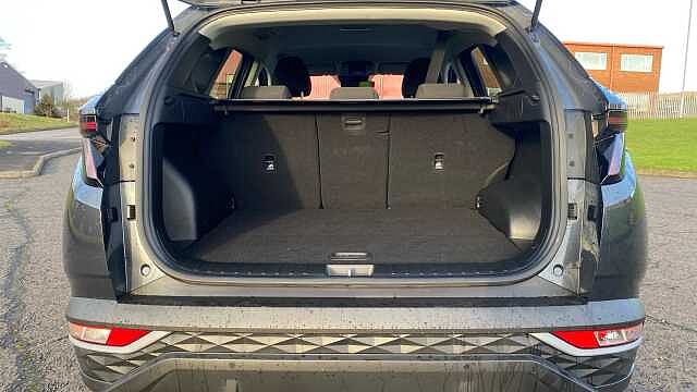Hyundai TUCSON 1.6 TGDi Hybrid 230 SE Connect 5dr 2WD Auto Hybrid Estate Grey