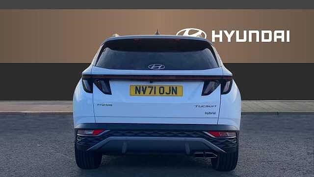 Hyundai TUCSON 1.6 TGDi Hybrid 230 Ultimate 5dr 2WD Auto Hybrid Estate White