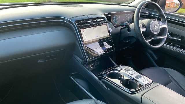 Hyundai TUCSON 1.6 TGDi Hybrid 230 Ultimate 5dr 2WD Auto Hybrid Estate White