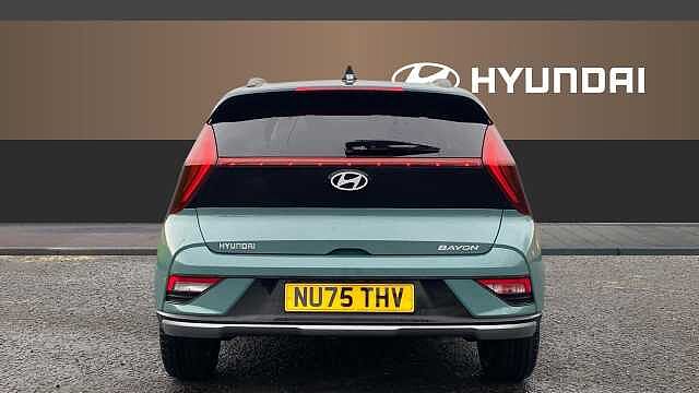 Hyundai BAYON 1.0 TGDi Premium 5dr DCT Petrol Hatchback Premium Pearlescent - Mangrove Green